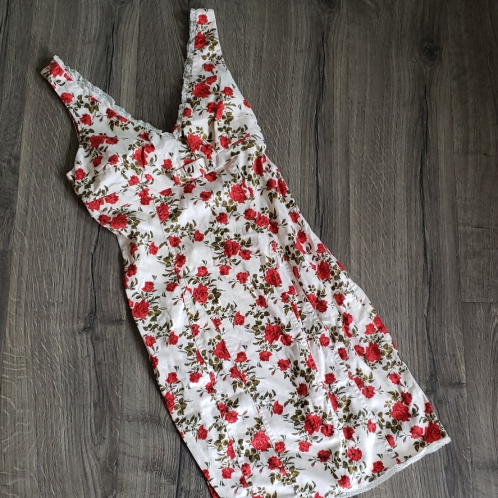 Rose print dress